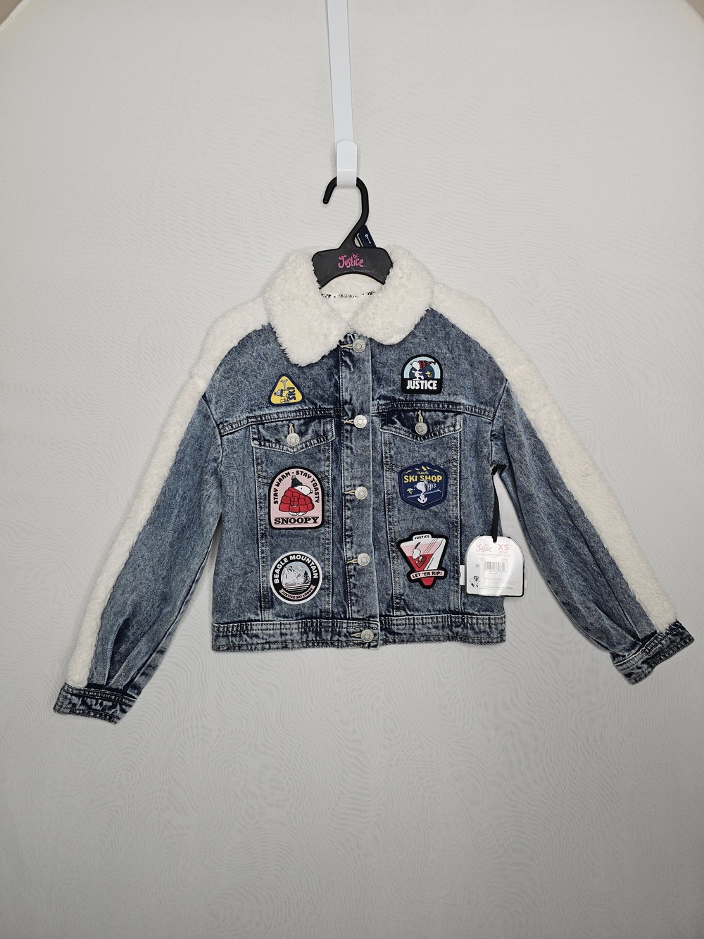 NWT Justice x Peanuts Snoopy Patch Acid Wash Denim Jacket Faux Fur Collar XS 5/6